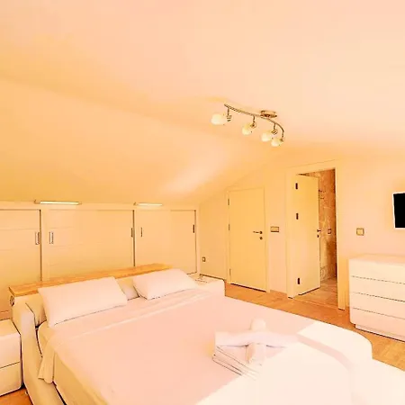 Capella Kaş